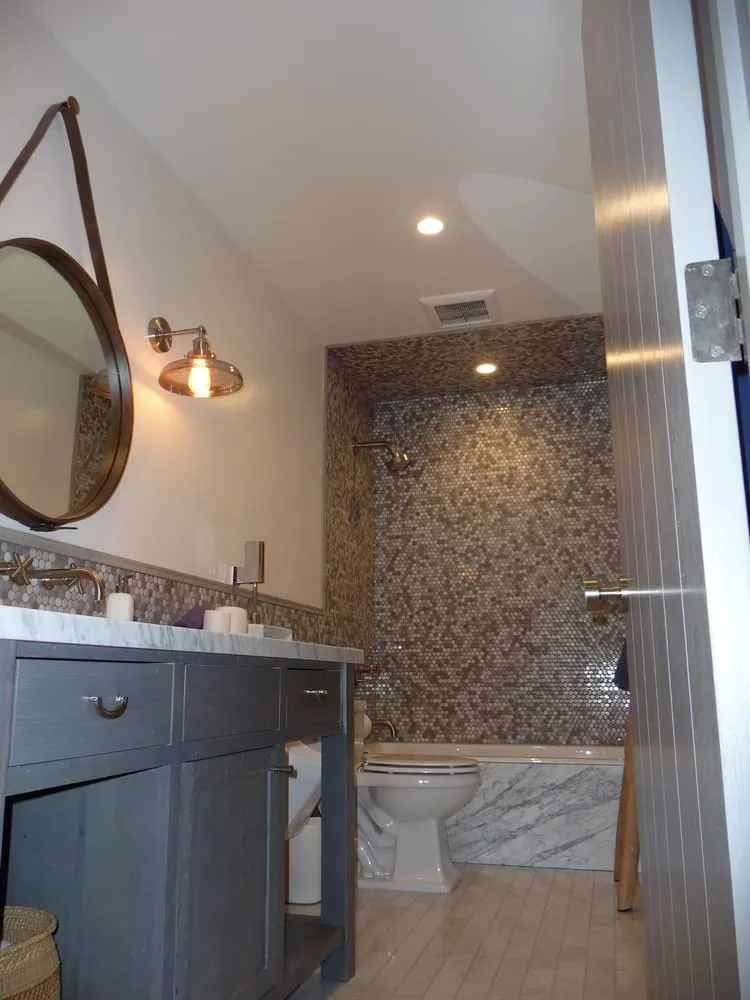 Slide of Pro-Line Electric