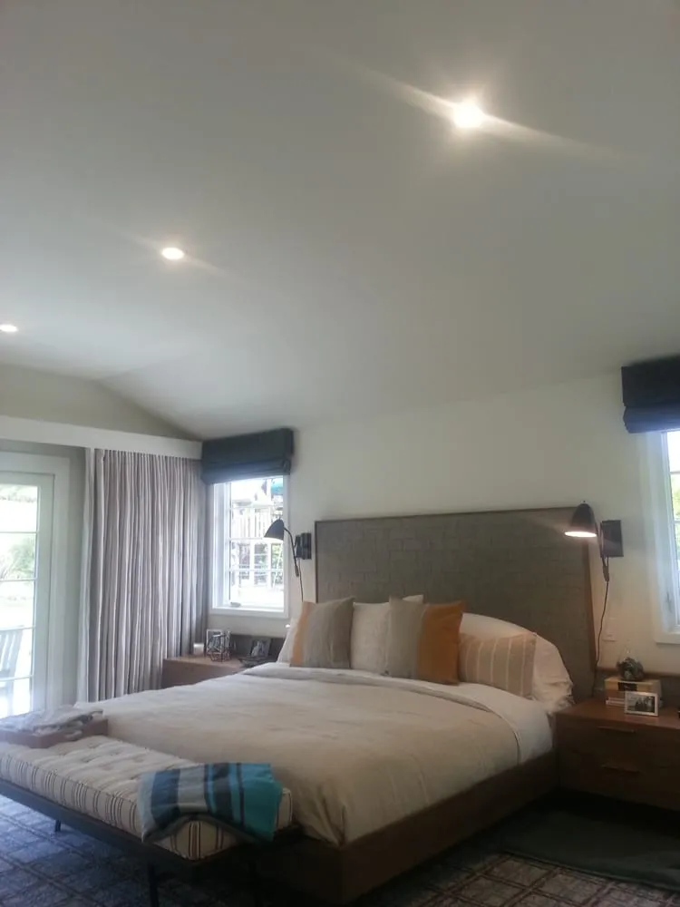 Slide of Pro-Line Electric