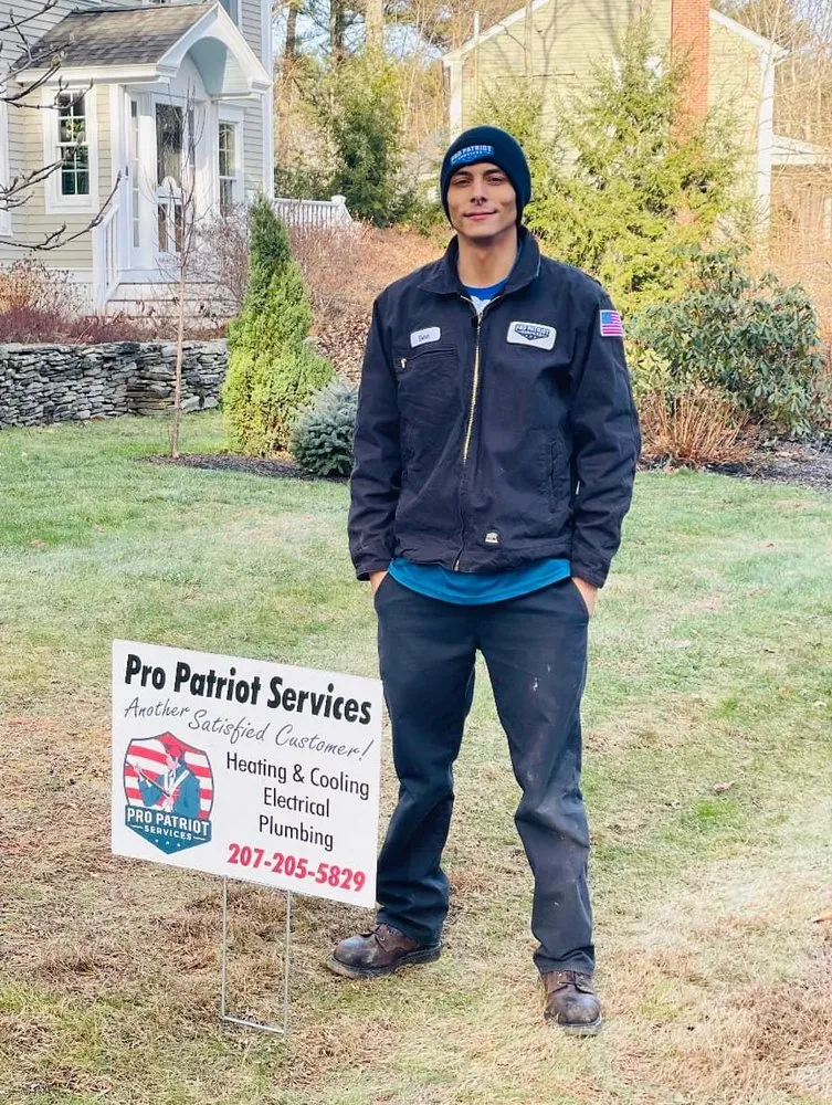 Slide of Pro Patriot Services