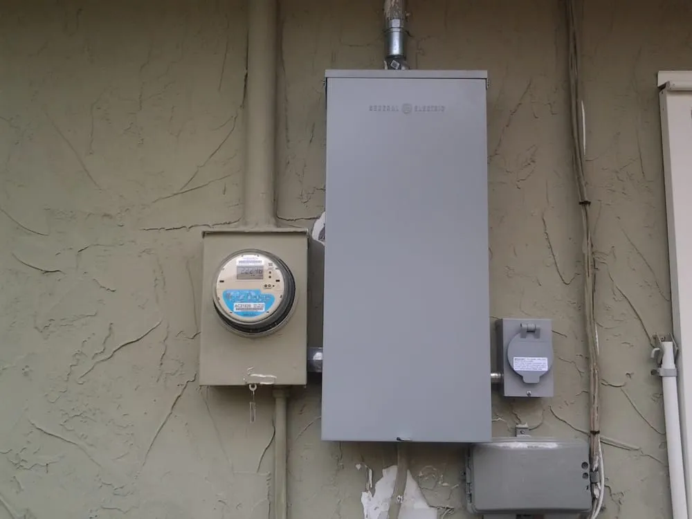 Slide of Pro Power Electrical