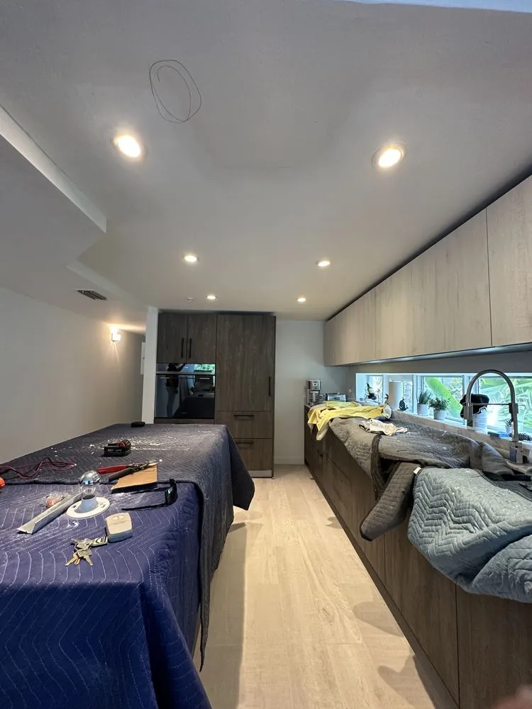 Slide of Pro Solutions Ve