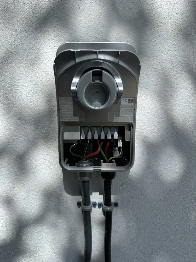 Slide of Pro Solutions Ve