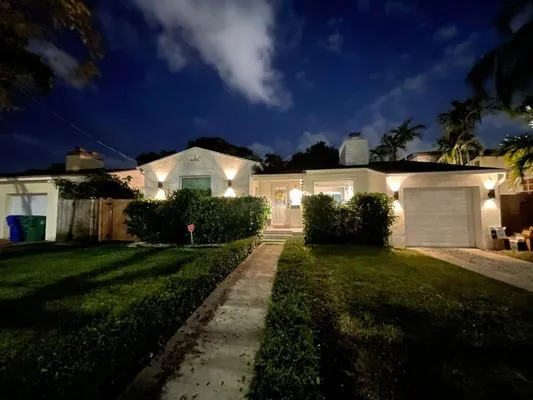 Pro Solutions Ve Logo