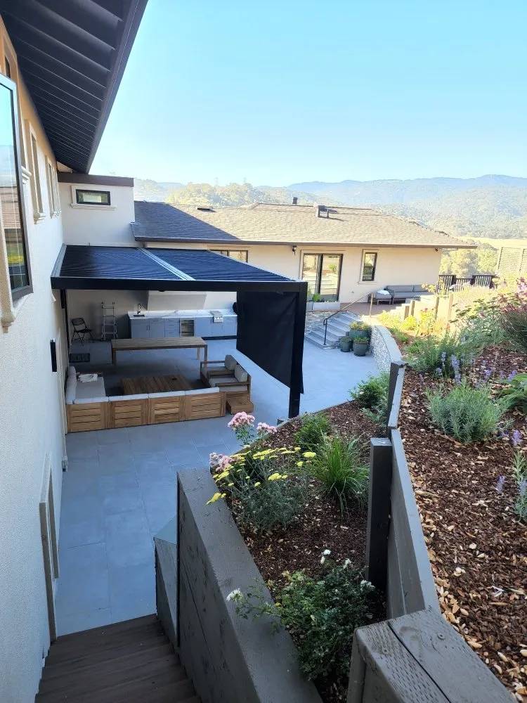 Slide of Pro Team Electric