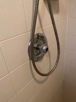 Pro-Tech Air Conditioning & Plumbing Service Logo