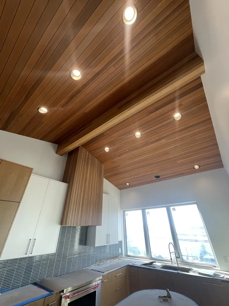 Certified electrical service for homes in lighting installation, by