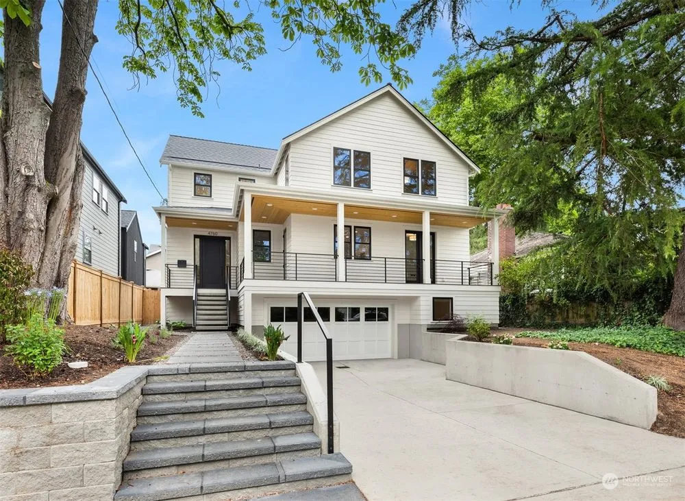 Slide of Pro Town Electric