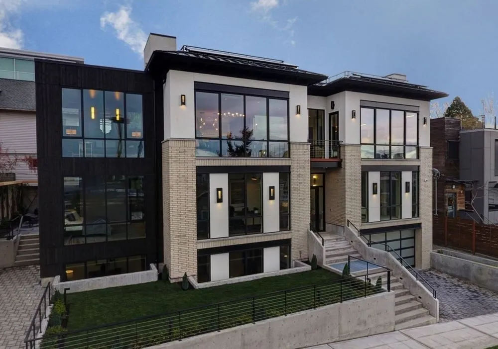 Reliable electrical repair experts serving , - Pro Town Electric