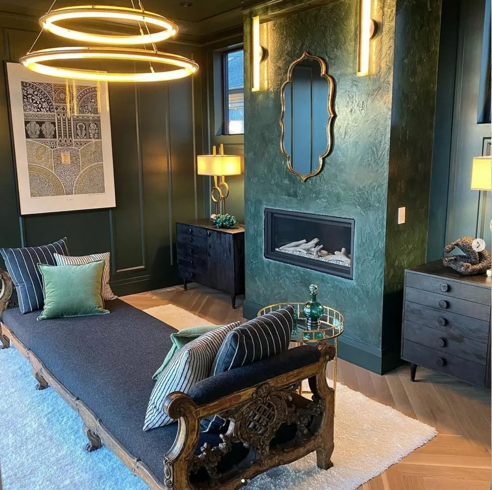 Expert electrician providing wiring installation in ,