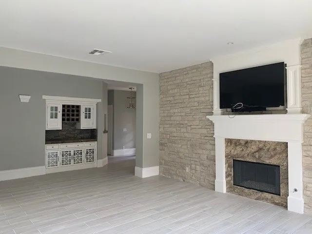 Slide of Pro Valenz Construction