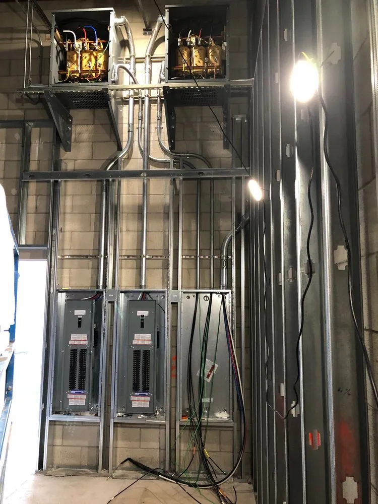 Licensed electrical service for homes in circuit breaker repair, by