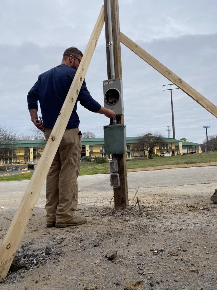 Trusted circuit breaker repair experts serving Hixson, TN - Professional Electrical Services