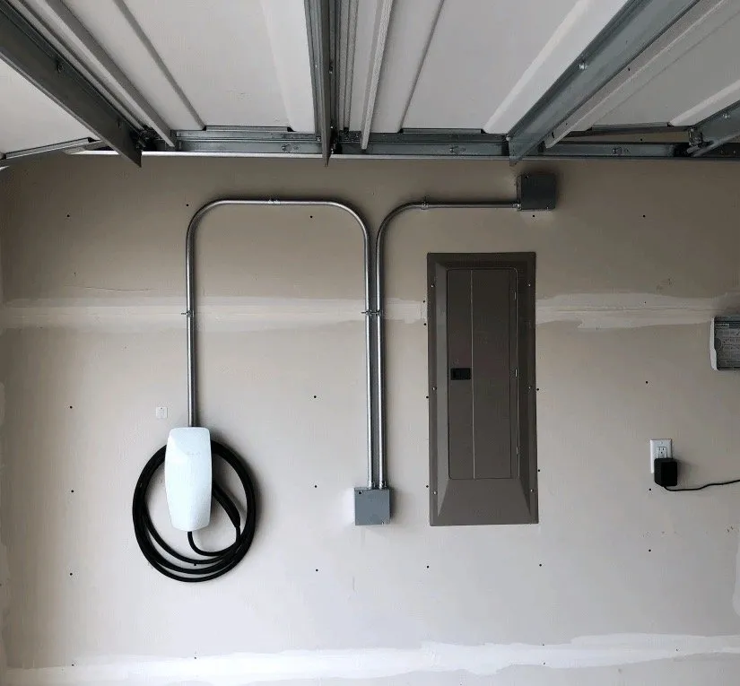 Slide of Professional Electrician Service