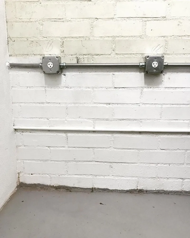 Slide of Profile Electrician Service