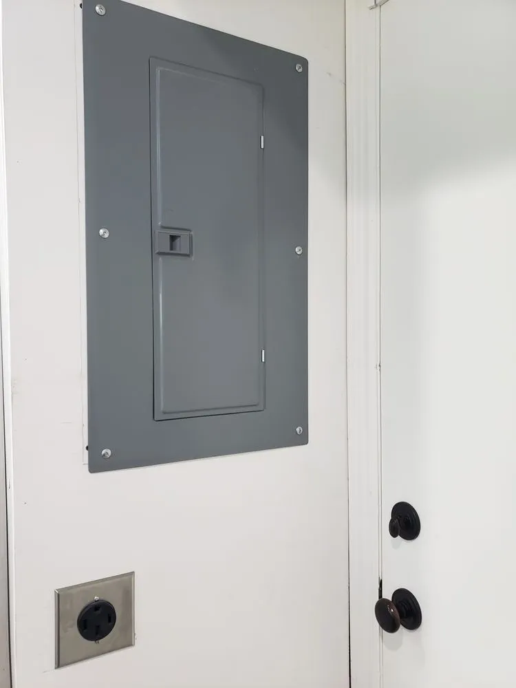 Trusted circuit breaker repair experts serving Orange County, CA - Prompt Electric Service