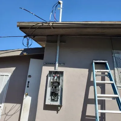 Proper Electric Inc. Logo