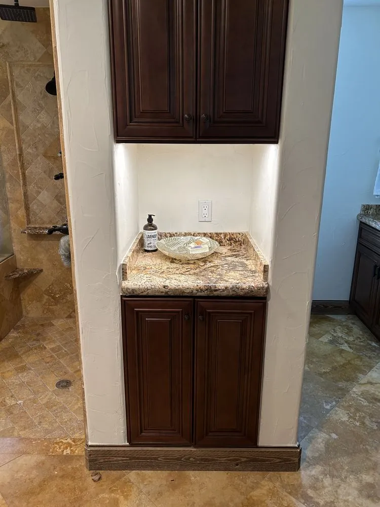 Affordable electrician providing electrical repair in La Quinta, CA - Proper Volts Lighting and Electric