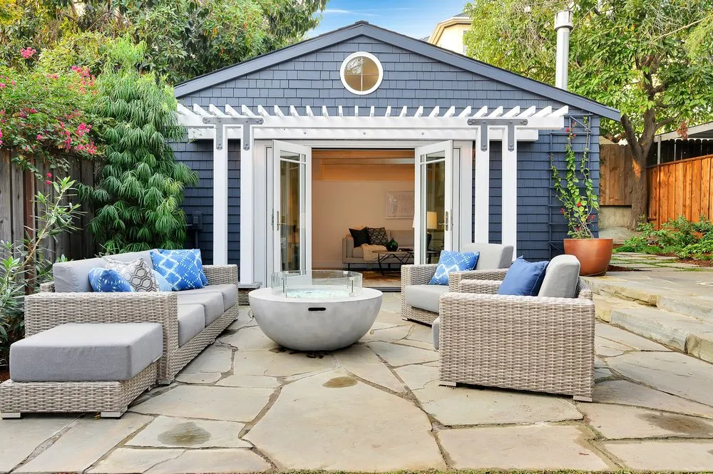 Slide of Property Pros Construction Inc