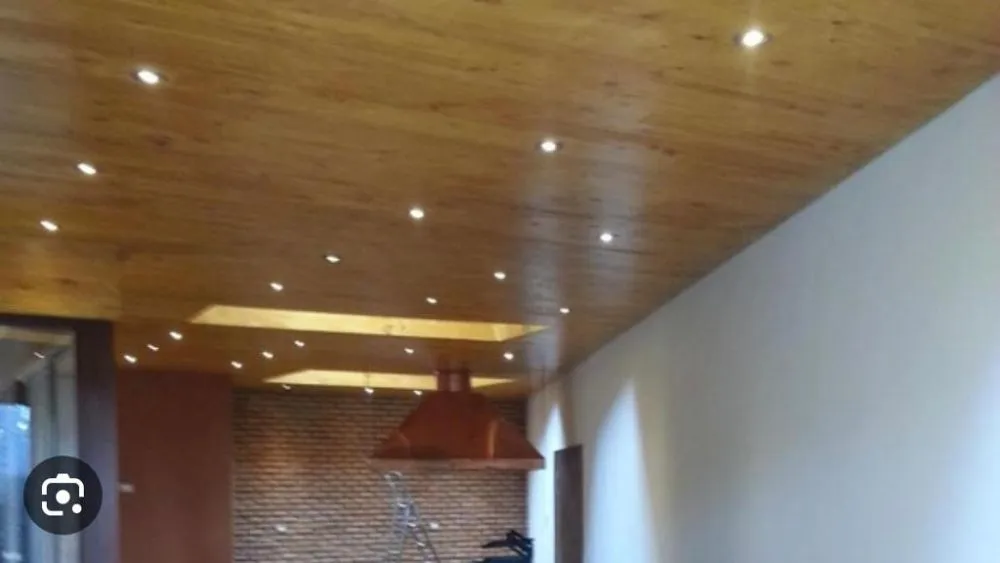 Slide of Proton Max Electric