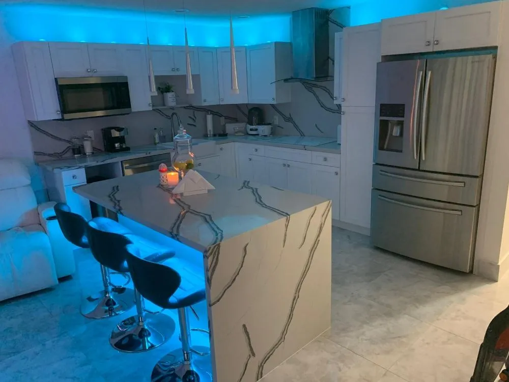 Slide of Proton Max Electric