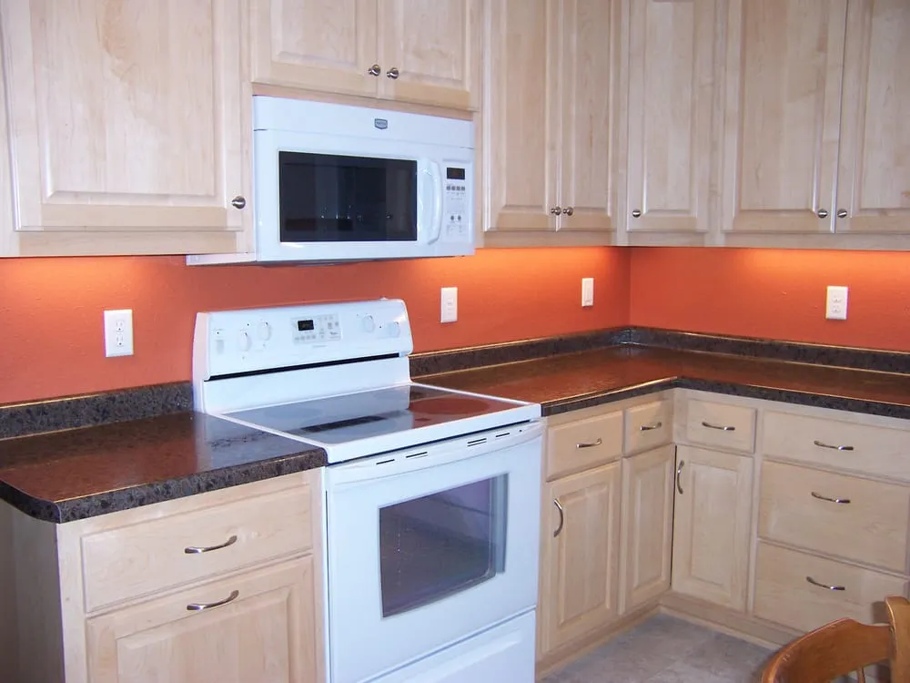 Expert outlet and switch repair experts serving Allenton, WI - PRW Electric, LLC