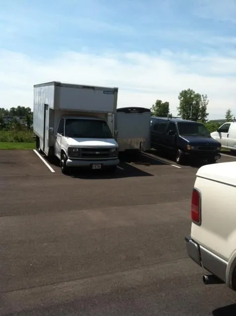 Emergency electrical service for homes in circuit breaker repair,  by 