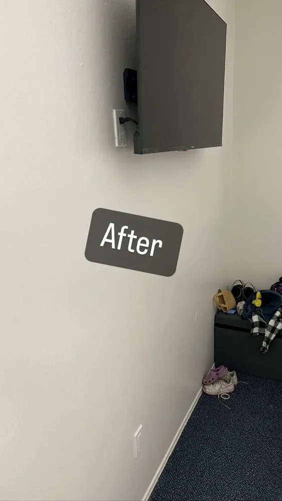 Slide of Puentes Electric