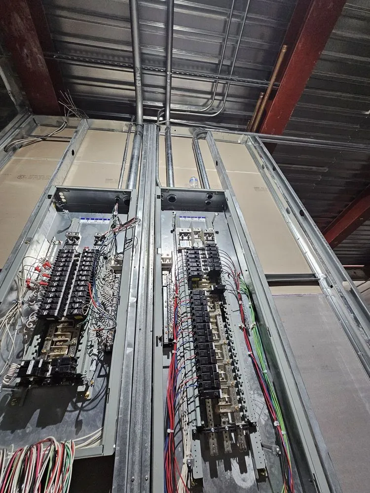 Slide of Puentes Electrical Services