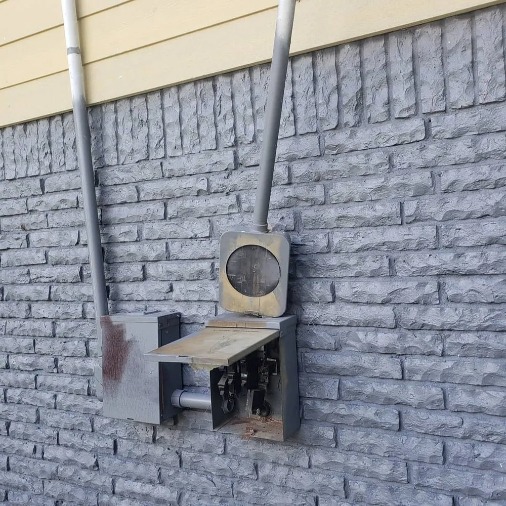 Slide of Pulaski Licensed Electric