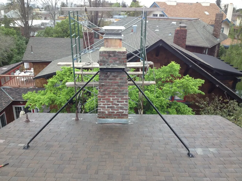 Slide of Pulido's General Construction