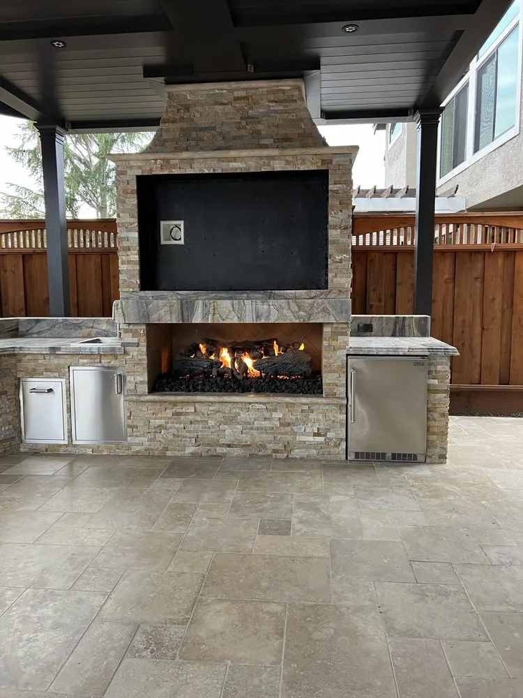 Slide of Pulido's General Construction