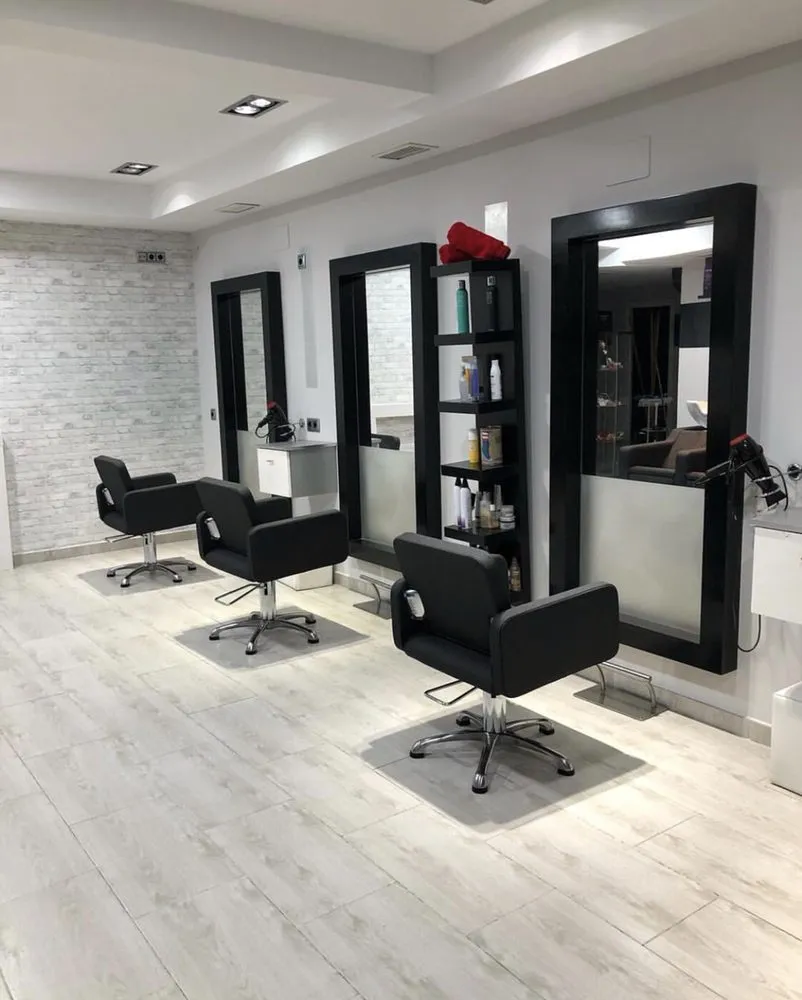 Slide of Pulway Construction Services