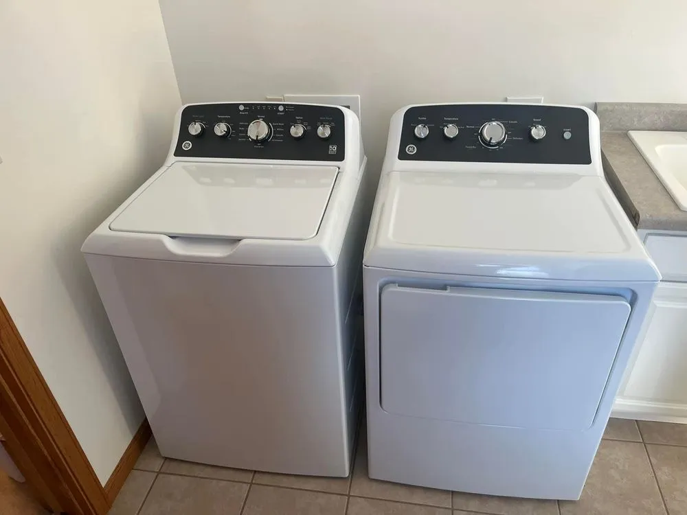 Slide of Purcell Appliance Center