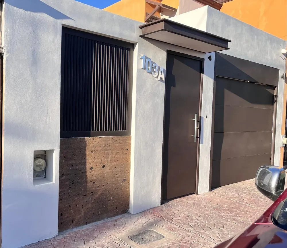 Slide of Pure Vine Solutions