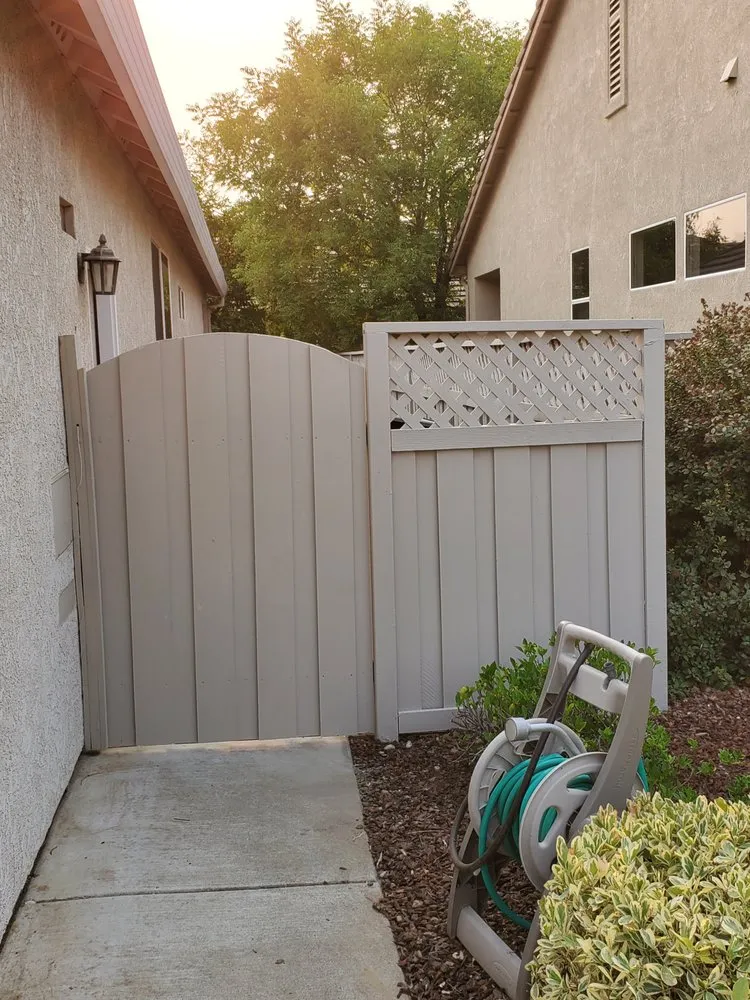 Certified electrical service for homes in lighting installation, by