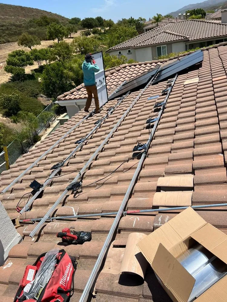 Licensed outlet and switch repair service in ,  - PV SKY USA