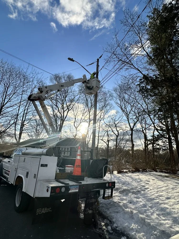 Slide of QC Electric