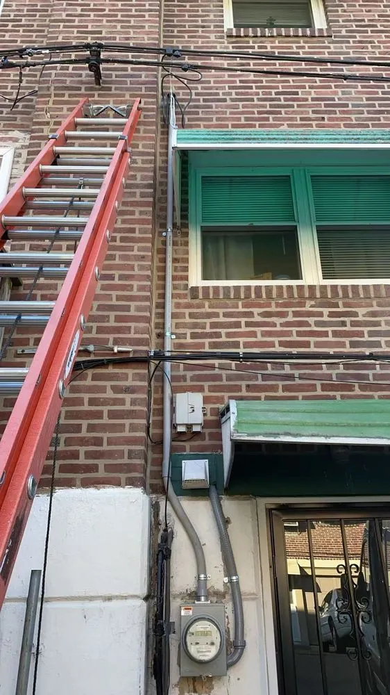 Slide of Qc Electric