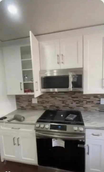 Emergency circuit breaker repair in , by QC General Construction