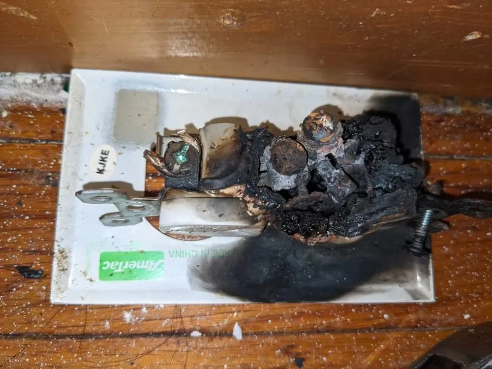 Slide of QEI Electrical Services