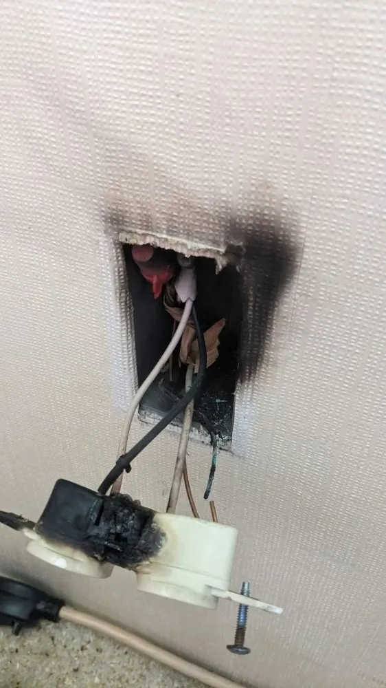 Slide of QEI Electrical Services