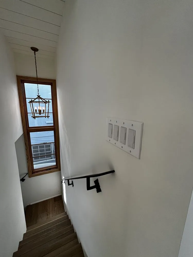 Slide of QLTY Electrical