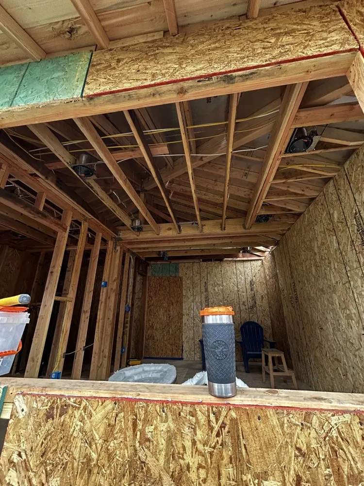 Slide of QLTY Electrical