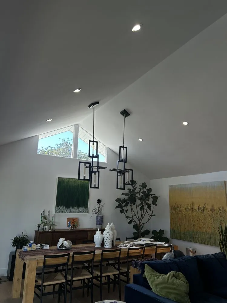 Expert outlet and switch repair service in ,  - QLTY Electrical