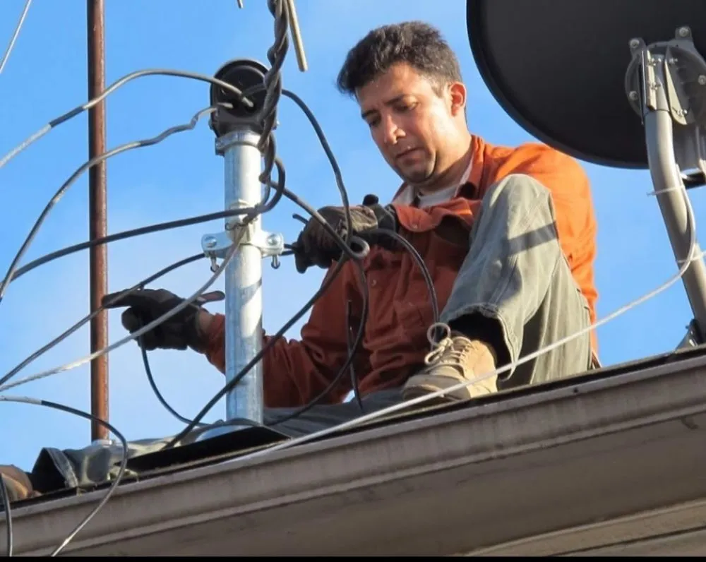 Slide of QR Electric