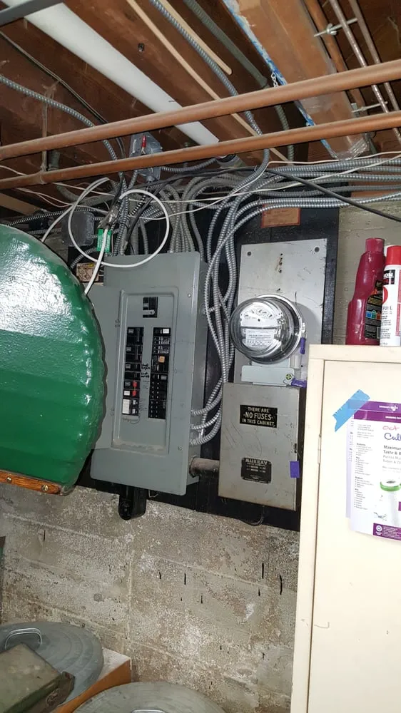 Expert circuit breaker repair experts serving ,  - Qualified Electric Corp