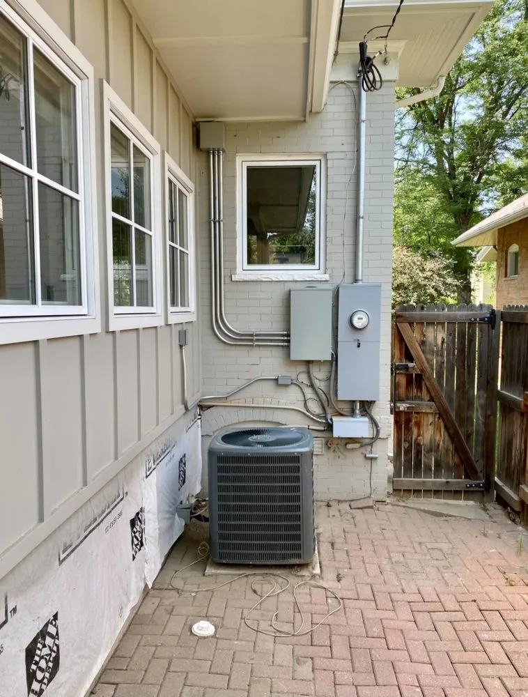 Slide of Qualis Electrical Contractors