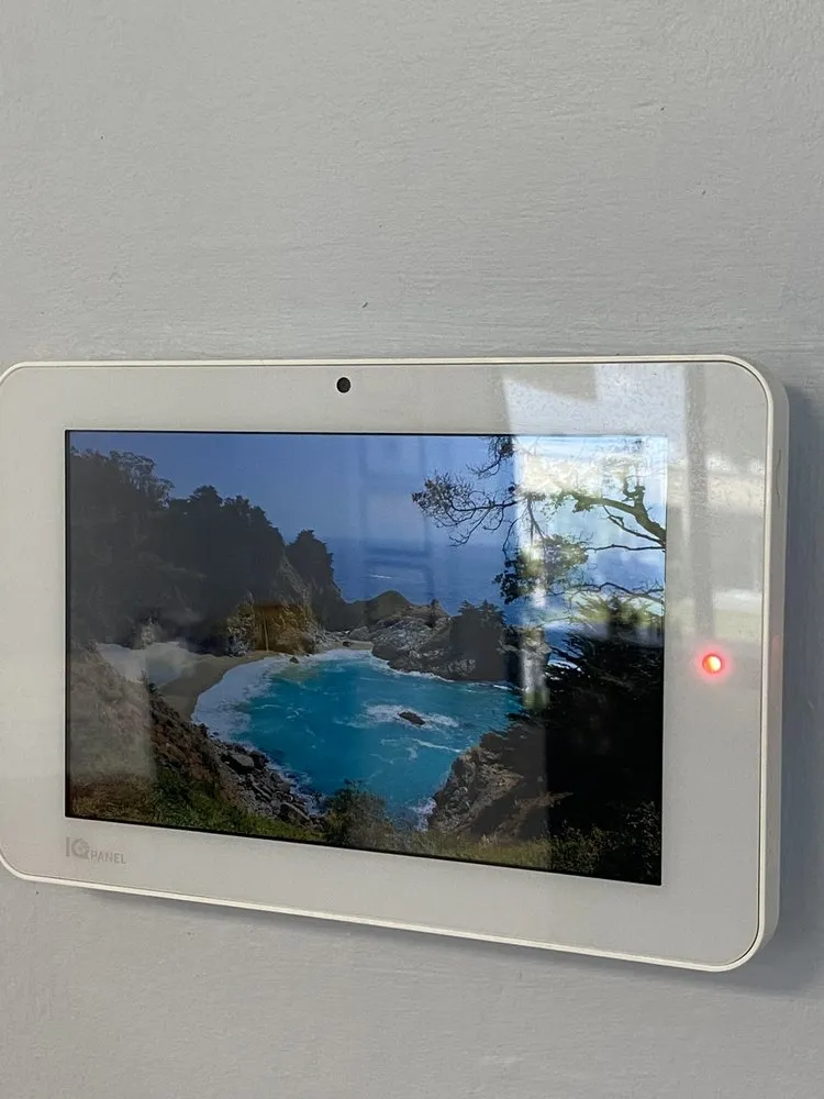 Slide of Quality Cable Contractors