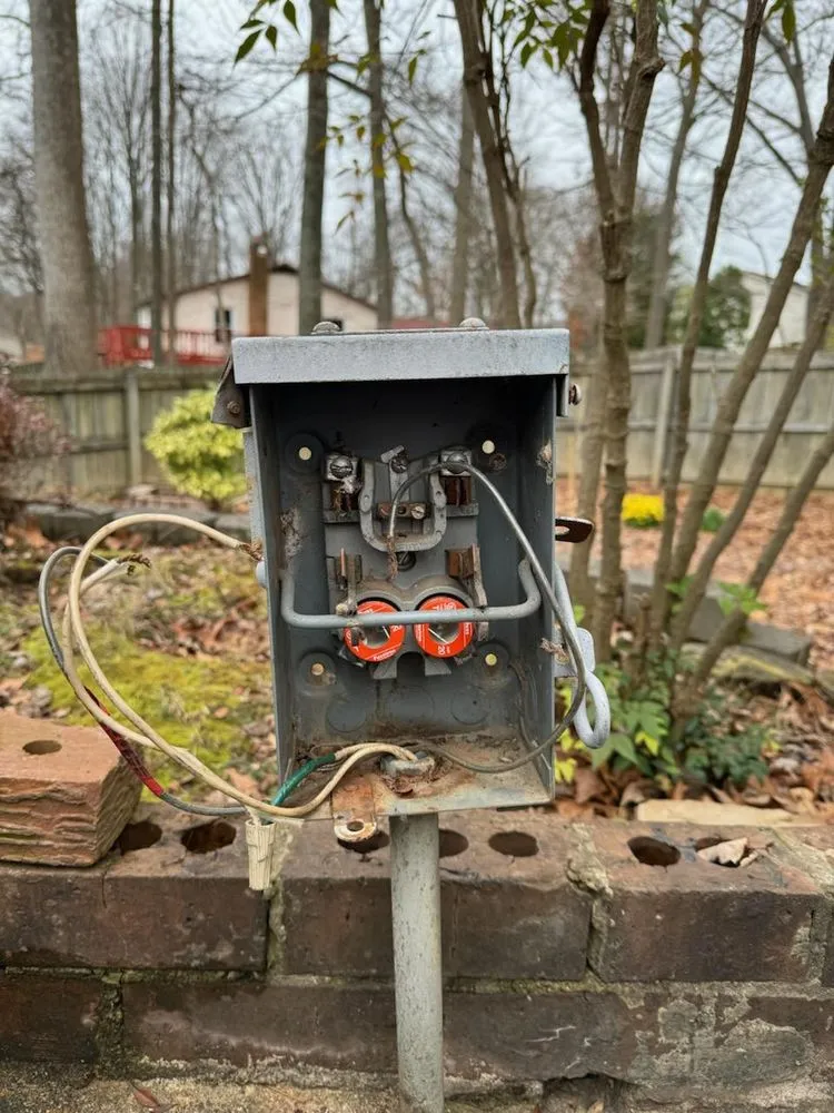Slide of Quality Electric Service