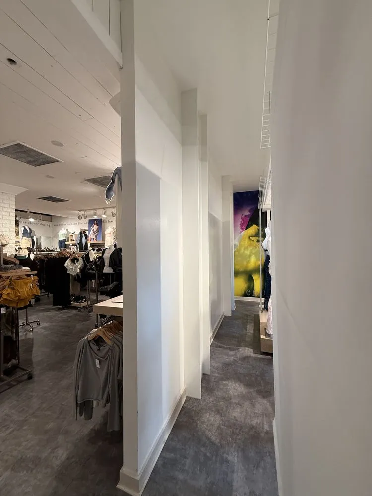 Licensed electrical repair experts serving , - Quality Handyman